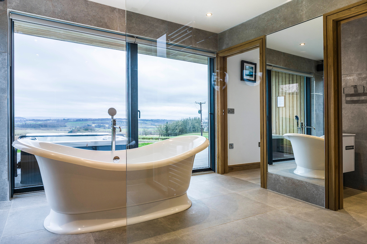Stargazers Spa Room