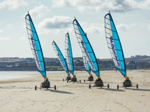 Kite Surfing at St Andrews Beach 